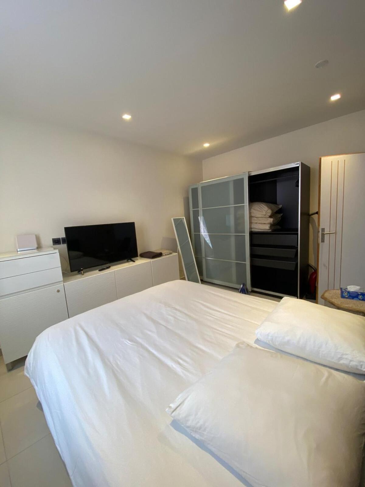 Cap D Ail 2 Pieces Proches Monaco Et Plage Saint-Antoine  ภายนอก รูปภาพ